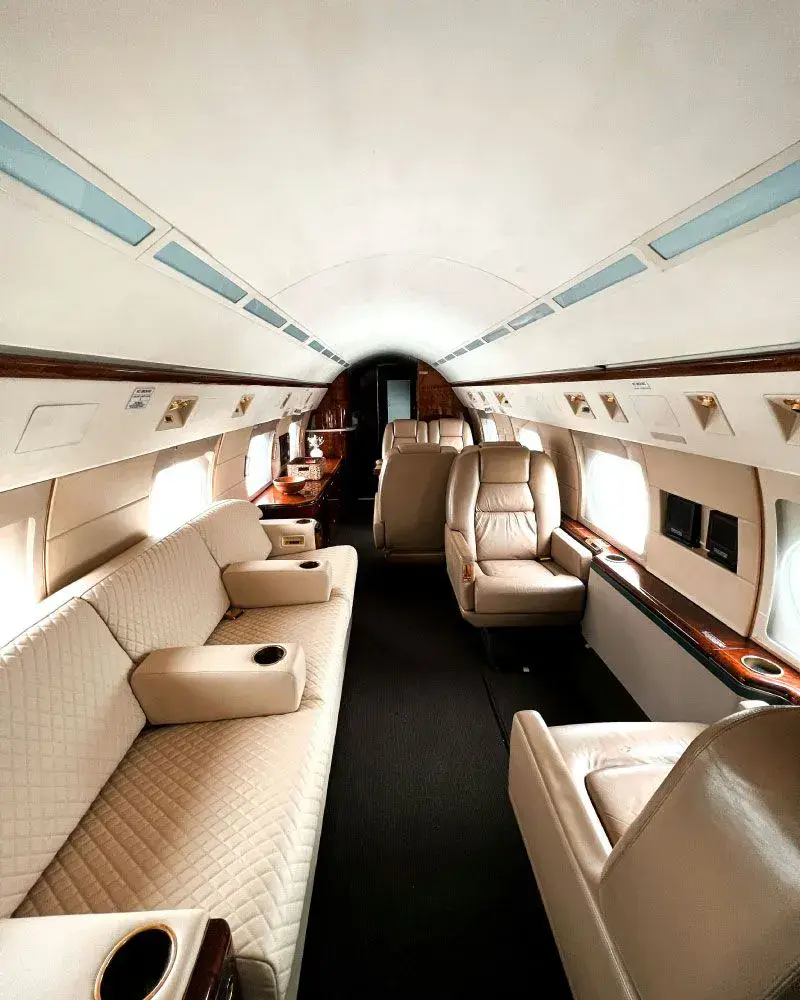 Flights & Private Aviation - Luxury travel service Vilu Travel